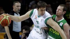 Songaila, con Lorbek, en el �ltimo Europeo