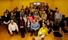Alumnos de Bergondo que visitaron su casa consistorial asistieron a una boda civil que se celebraba en ese momento.