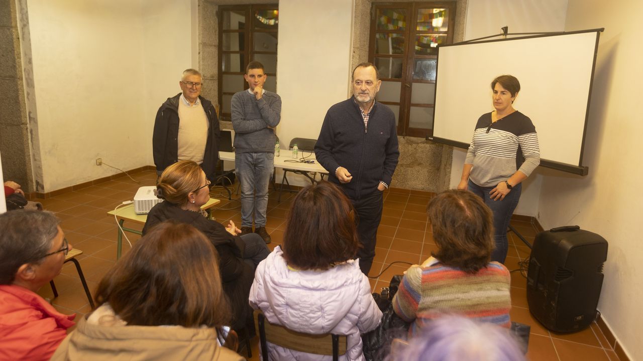 Más de 7.600 penedos y 93 figuras en Pasarela y Traba