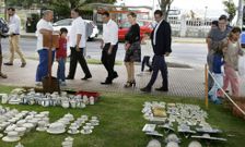 La primera visita oficial del nuevo presidente de la Diputaci�n fue ayer a Oleiros. 