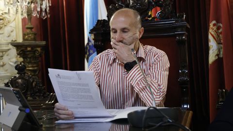Gonzalo P�rez J�come, en el �ltimo pleno del Concello de Ourense.