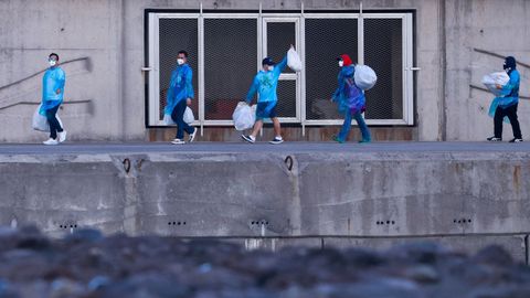 Pasajeros del Hondius desembarcando en Granadilla de Abona