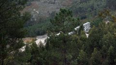 Los derechos mineros para explotar San Finx abarcan un terreno de 6,5 millones de metros cuadrados, lo equivalente a 655 campos de f�tbol