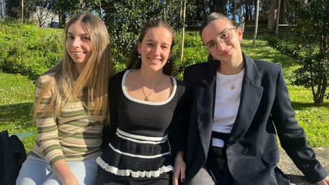 De izquierda a derecha, Eva Rodal Aparicio, Elena Prado Garc�a y Andrea Velilla Villazala.