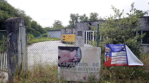 Exterior de la captacin de agua en la parroquia de Quintela