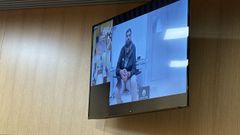 El acusado, Matas J. J., compareci por videoconferencia desde la crcel