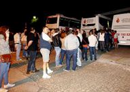 <span lang= es-es >Cola de solidaridad</span>. En solo 48 horas, tras el siniestro del Alvia, el CTG recogi� 1.730 donaciones de sangre, un r�cord.