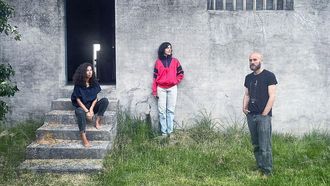De esquerda � dereita: Mara P�rez, Rosal�a Fern�ndez Rial e Alberto M. Vecino