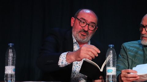 Homenaxe a Anxo Angueira en Asados