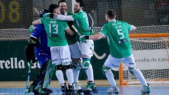 Los jugadores del Liceo, celebrando un gol.