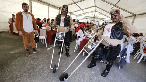 Cocido por San Fidel baixo a carpa do Carril