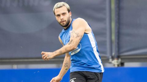 David Mella, durante la sesi�n de entrenamiento de este jueves en el D�por Training Center.