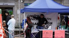 Detalle de la acampada en la plaza de la Escandalera de Oviedo