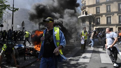 Manifestacin de chalecos amarillos, el pasado abril, en las calles de Pars