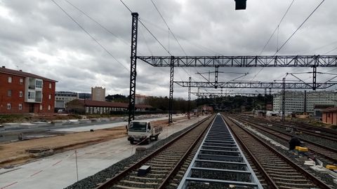 Reordenacin de vas y andenes de la estacin de tren de A Corua.