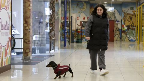 En el centro comercial Narón del Alto ya se puede entrar con perro desde hace tiempo