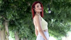 La berciana afincada en Santiago Luc�a Escuredo revela que aprendi� a cantar escuchando e imitando a sus artistas favoritos