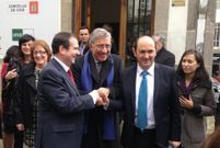 Caballero y Louzn en el estreno de la UNED. 