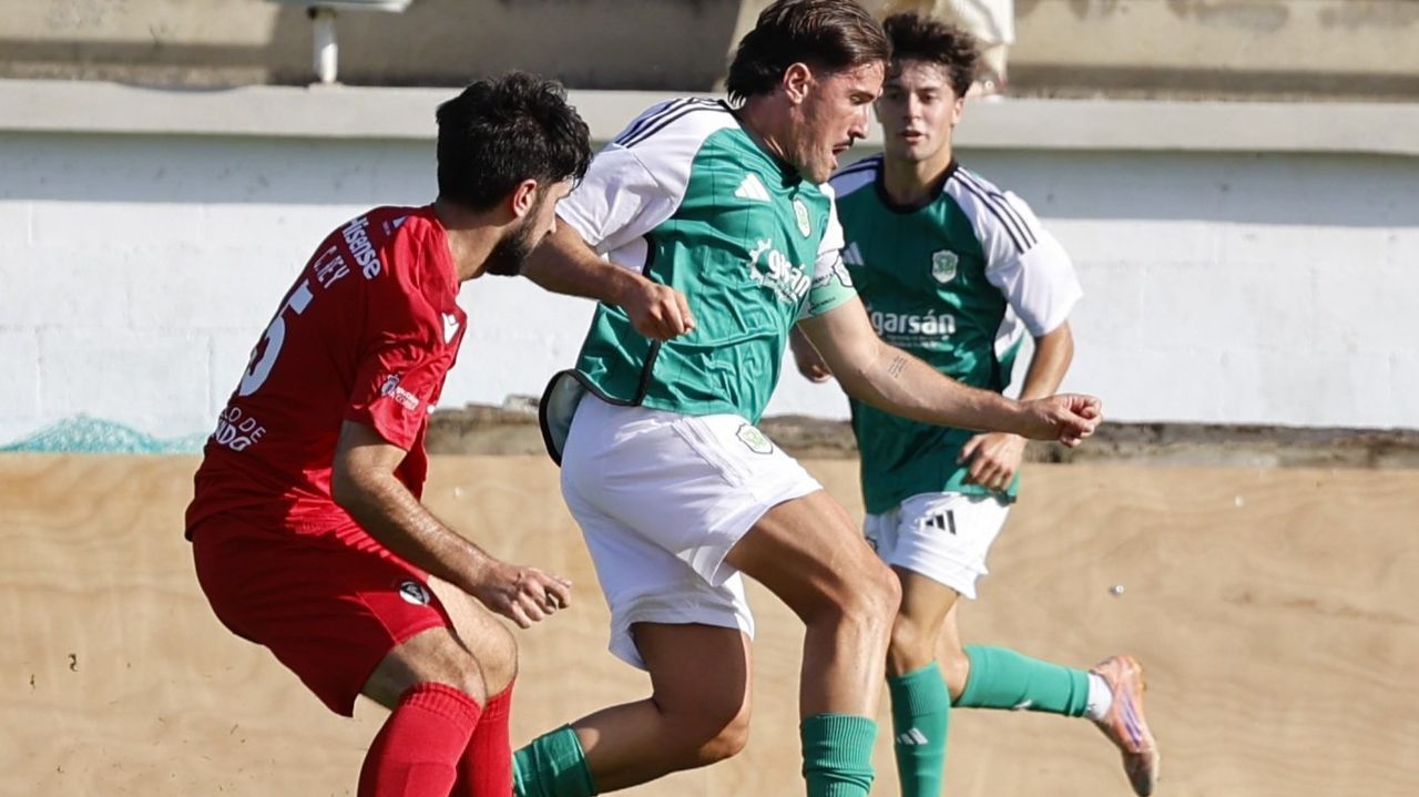 El Galicia Mugardos remonta a un Burela muy blando en A Pedreira (3-1)