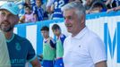 Jos Alberto y Roberto Surez charlan antes del amistoso entre el Oviedo y el Racing