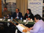 Quint�ns, Alonso de Le�n e Insua presentaron la Mostra en Compostela.