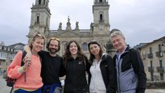 Una familia de Barcelona, con or�genes en Cervantes, destaca la belleza del centro de Lugo