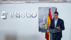 Pedro S�nchez, durante un encuentro sobre pol�ticas de apoyo a la discapacidad y la dependencia