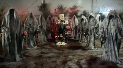 La carpa de la calle Galicia ribeirense volver a llenarse de monstruos y fantasmas