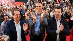 Abel Caballero, Pedro Snchez y Gonzalo Caballero, en un mitin celebrado en Vigo