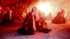 En la Praza do Souto volvi� a escenificarse la lucha del bien contra el mal; un espect�culo que cautiv� a las miles de personas que asistieron a la Queimada