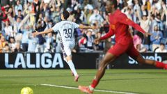 Jones El-Abdellaoui, celebrando su gol en el Celta-Valencia.