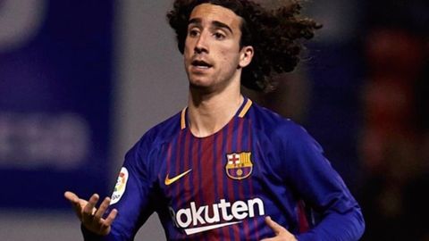 Marc Cucurella, entonces jugador del Bar�a B, en el estadio �ngel Carro de Lugo en la Segunda Divisi�n 2017-2018.
