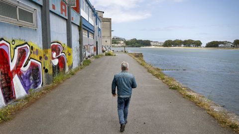 Tramo de la margen izquierda de la ra donde se construir el paseo que conectar A Corua y Culleredo