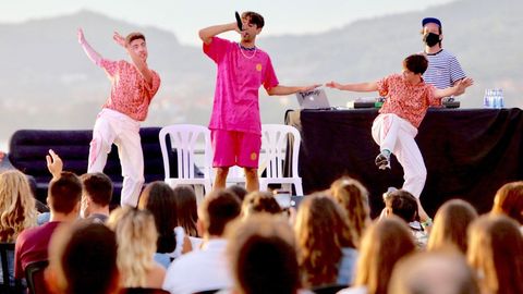 El trapero canario, durante un concierto en agosto del 2020 en Vigo