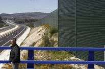 En la curva del fondo era d�nde estaban la rectoral y la finca de tres hect�reas del cura. 