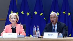El presidente del Consejo Europeo, Ant�nio Costa, junto a Ursula von der Leyen.
