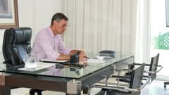 El presidente del Gobierno, Pedro S�nchez, preside una reuni�n de coordinaci�n, por videoconferencia, sobre la situaci�n actual en la Ciudad Aut�noma de Ceuta, en la Residencia Real de la Mareta. 