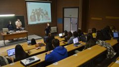 Coloquio sobre el proyecto �A Tribo�, en la Facultade de Ciencias Sociais de Pontevedra