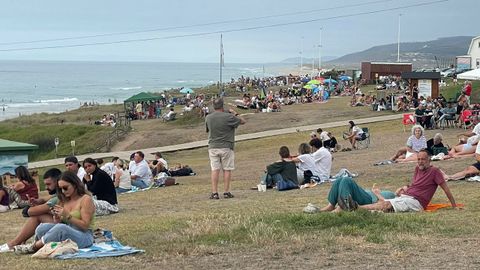 As� estaba la playa de Razo y sus alrededores.