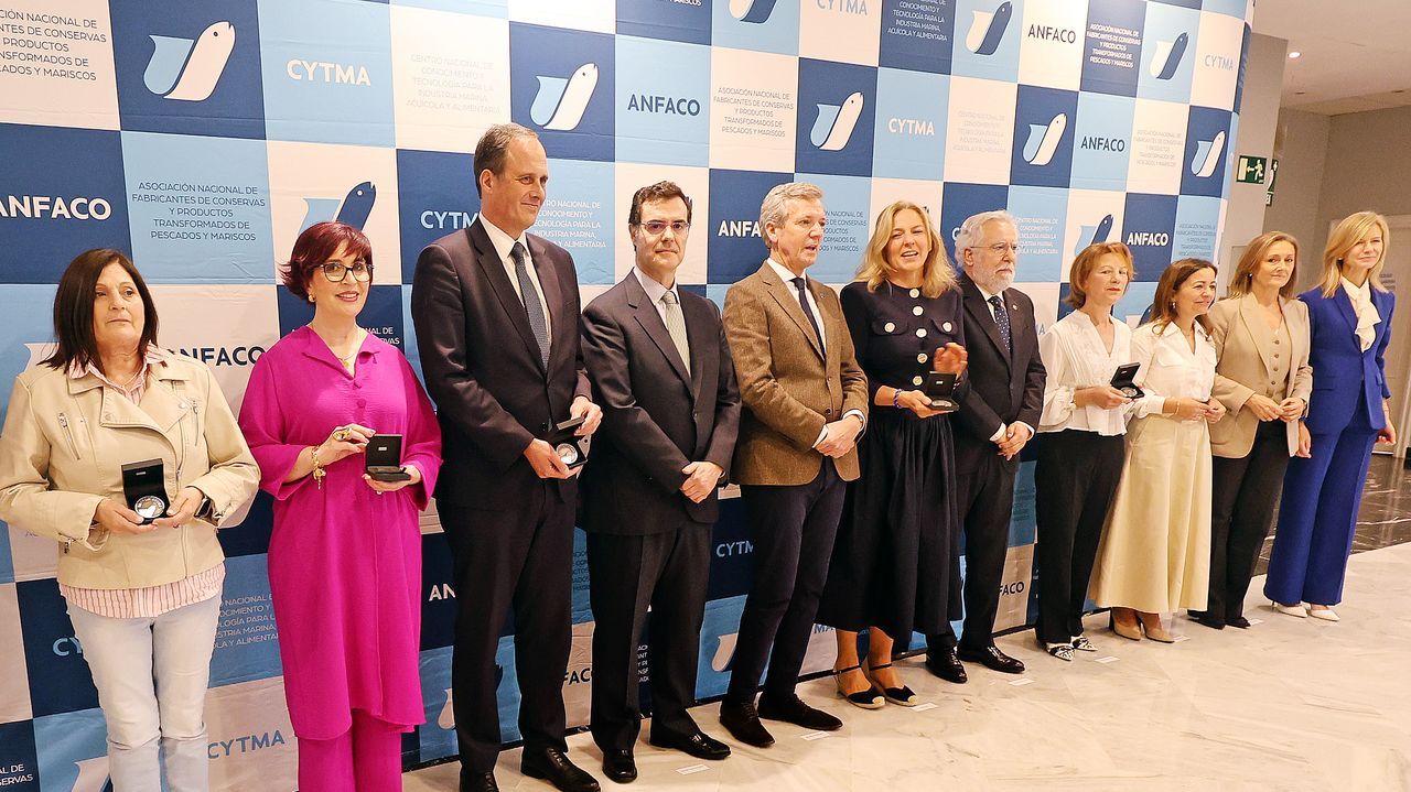 Rueda destaca el liderazgo de la cadena mar-industria gallega como sector «potente e innovador» en la entrega de las Medallas Anfaco 2026