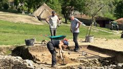 Un aspecto de los trabajos de excavaci�n que se realizan actualmente en el castro de Arxeriz