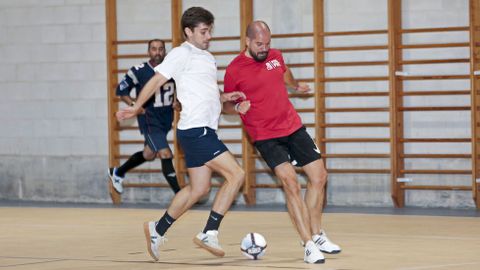 PARTIDO DE F�TBOL ENTRE EL PP Y EL PSOE DE PONTEVEDRA