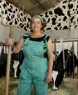 Marta lvarez e as sas vacas na Granxa Maruxa. vtor mejuto