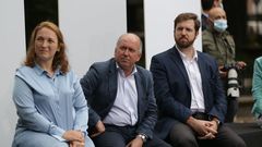 Los cabezas de lista por Guipzcoa, Muriel Larrea, lava, Carmelo Barrio, y el 'nmero dos' por Bizkaia, Luis Gordillo