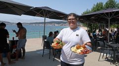 Luc�a V�zquez completa su cocina con una caseta de madera y una amplia terraza con vistas al mar