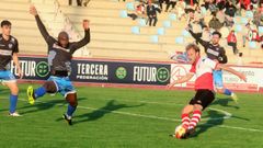 Rivera fue el autor del primer gol del Arousa