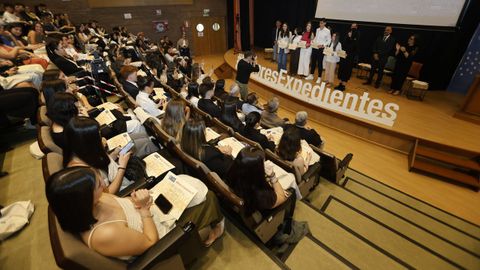 A gala de entrega dos premios aos mellores expedientes da FP, en imaxes