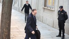 El exministro Jos Luis Abalos a su llegada al Tribunal Supremo, el pasado 27 de noviembre, jornada en la que ingres en prisin