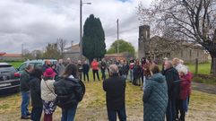 Una treintena de vecinos se reunieron en Pesqueiras este domingo para informarse sobre el proyecto de la planta de almacenaje de energ�a