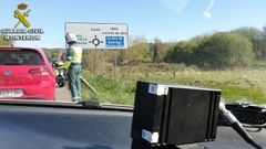 Imagen de archivo de un control de la Guardia Civil en Caldas